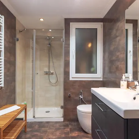 Sarriko - Deusto By Aston Bilbao