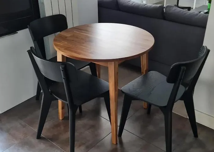 Sarriko - Deusto By Aston Daire